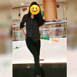 🖤 Stylish Black Jeans