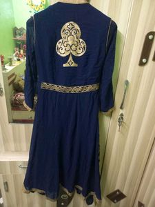 Nevey blue 💙 Embroidered Kurta