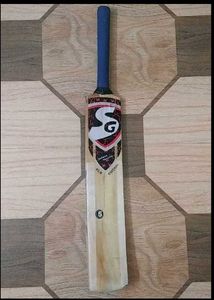 SG Cricket Bat