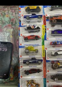 HOT WHEELS ASSORTED ONE PIECE DIECASTCAR IMPORTED