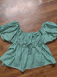 Green Gingham Puff Sleeve Top