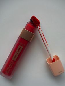 L&#39;Oreal Les Macarons Lipstick