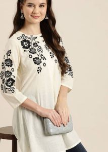 Floral Embroidered Tunic Top