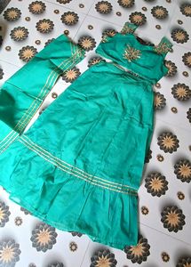 CROP TOP LEHENGA