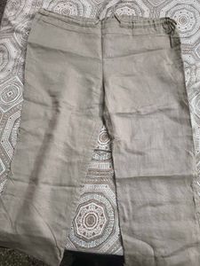 Beige Linen Capri in 32 waist for women