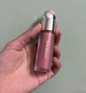 RARE BEAUTY BLUSH