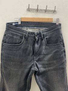 Van Huesen Straight Fit denim