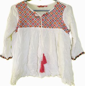 White Embroidered Boho Tunic with Tassel