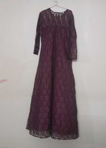 gown