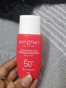 Dot &amp; Key Strawberry Dew Sunscreen