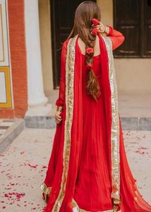 Dreamy 💓Red anarkali gown