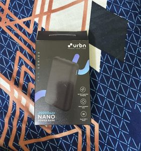 URBN (in warranty)power bank 20,000mah bated