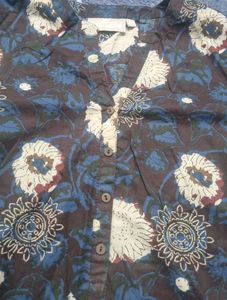 Set of 2 patterned kurtis