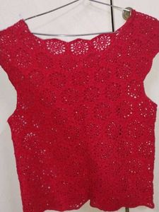 red corchet top