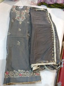 Elegant Gray Embroidered Salwar Kameez