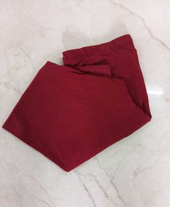 MAROON LEGGINGS