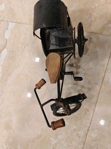 rikshaw showpiece for home decoration made of iron