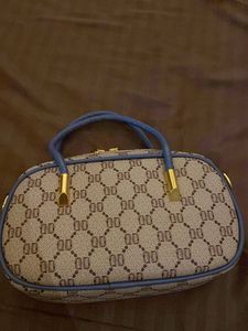Chic Patterned Handbag