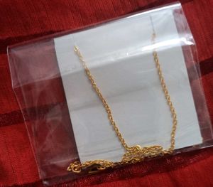 Elegant Gold Necklace