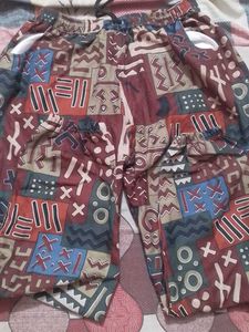 Patterned Casual Pants