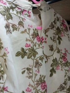 new like floral top