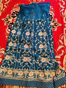 Rajpooti Poshak, Material