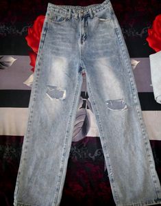 Urbanic Straight Ripped Jeans