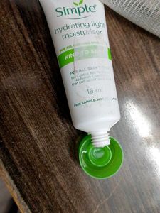 Simple &amp; Pond&#39;s Skincare Set