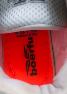 Boerfu White Running Shoes
