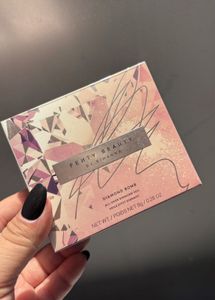 Fenty Beauty Diamond Bomb Highlighter