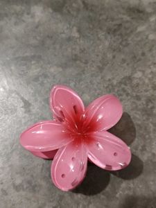 Korean Hibiscus Flowers Clutches Clips ( Pack Of 2