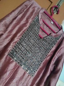Mauve Embroidered Kurti