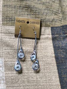 Earings