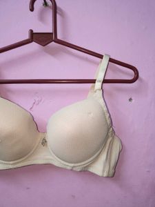 New 7Comfortable Everyday Bra
