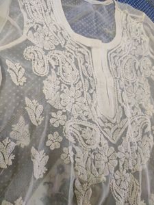 Lucknowi Chikankari Kurta (white)