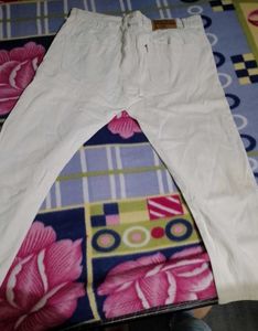 White Loft 8 Right Jeans