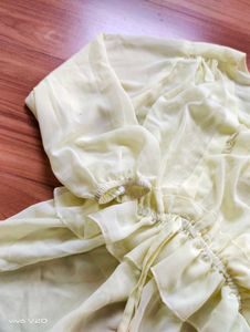 Layered Top