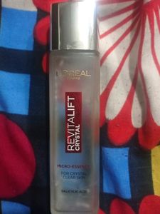 Loreal Paris Revitalift Crystal Micro Essence