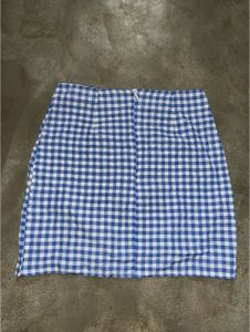 Women’s Split Hem Gingham Skirt – Stylish Mini