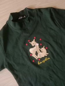 Cute Winter Dark Green Top💚💅❄️