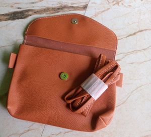 Small Sling Bag 👝