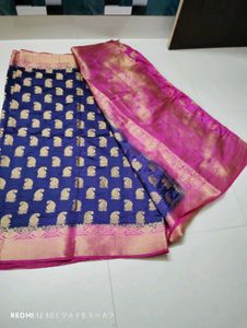 Elegant Blue Paisley Saree Without Blouse