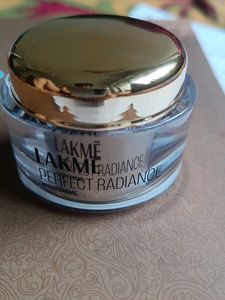 Lakme perfect Radiance Retinol Cream