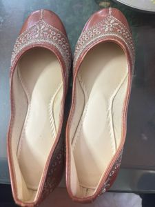 Ethnic Brown Jutti Flats