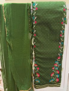 Unstitched floral suit With Dupatta