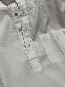 XS White Button-Down Shirt