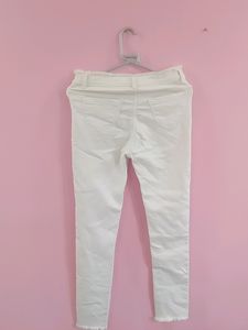 White jeans 👖