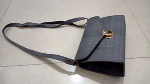Sling bag