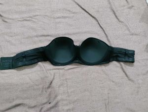 Black Strapless Bra