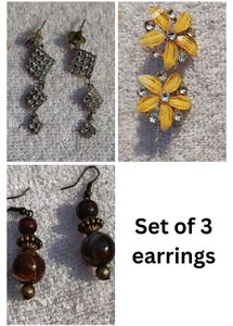 Set of 3 earrings
